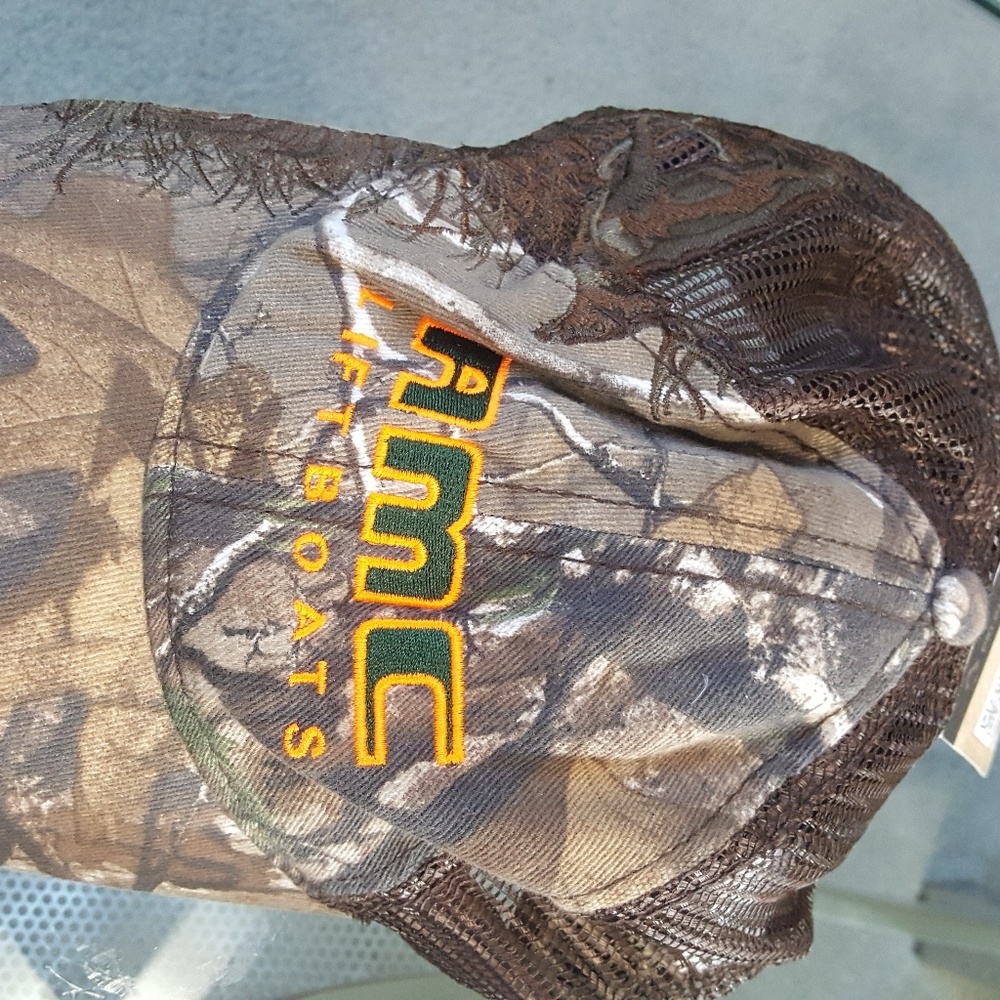 Ballcaps.. camo. AMC liftboats.